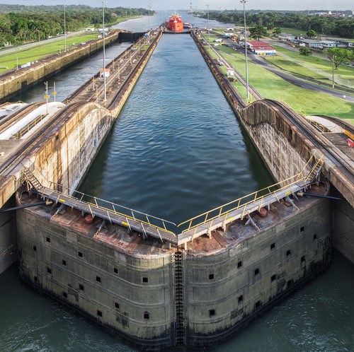 Dry season threatens Panama Canal.jpg