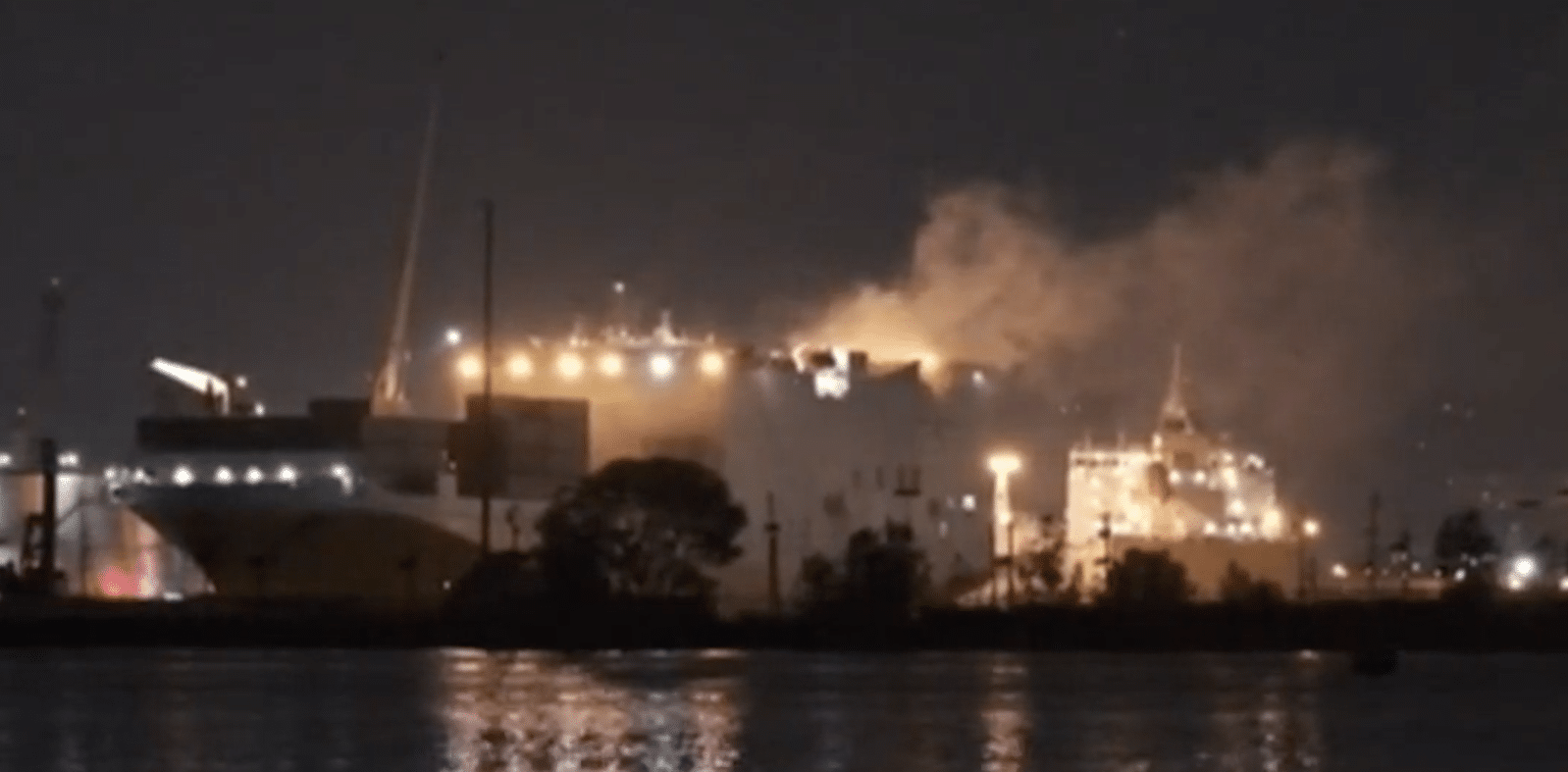 Fire aboard cargo ship docked at Port Newark kills two.png