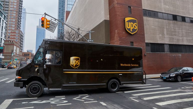 UPS will have trouble passing on any Teamsters wage hikes.jpg