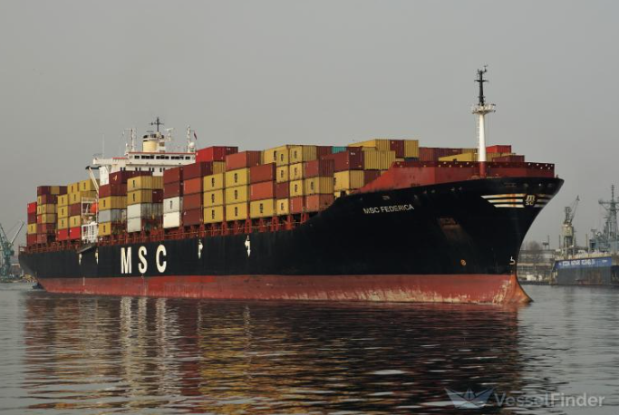 MSC and Maersk continue to send ships for break-up