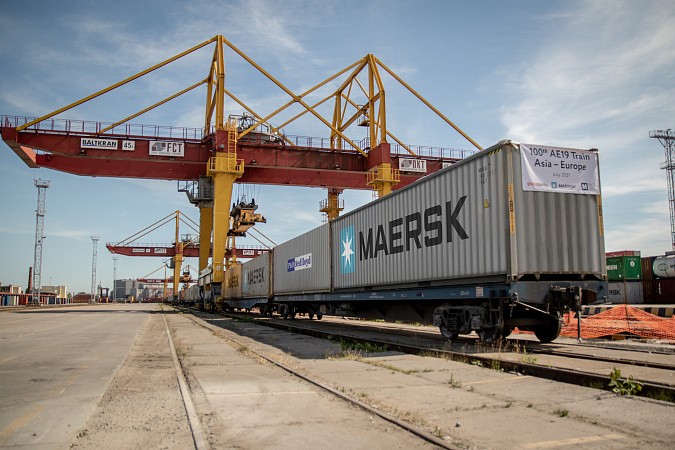 Maersk sets sights on reefer only rail service for North India.jpg