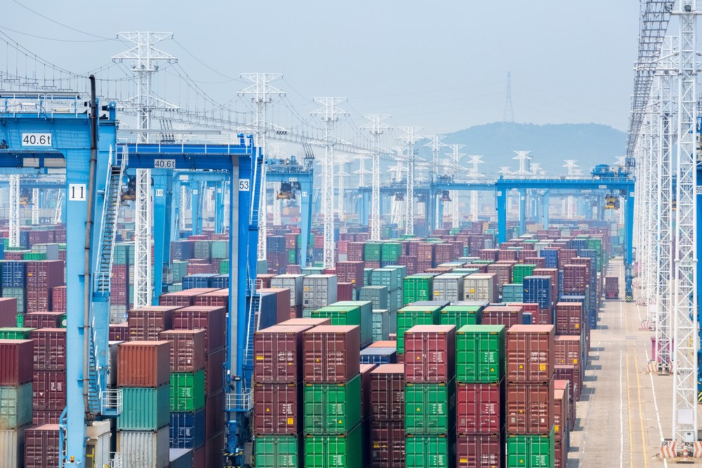 Major box ports in China close to 150 million TEUs.jpg