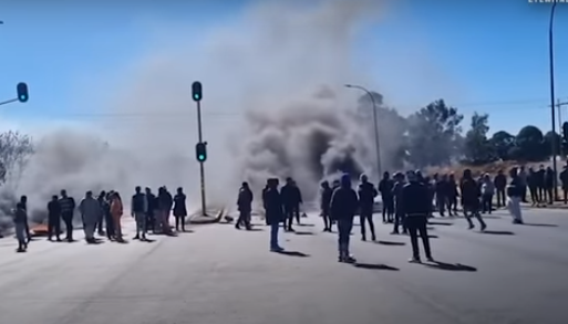 Protests across Johannesburg continue into second day