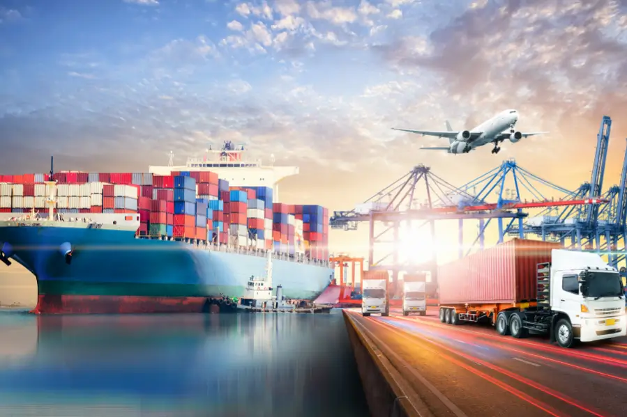 How Does Freight Shipping Work?
