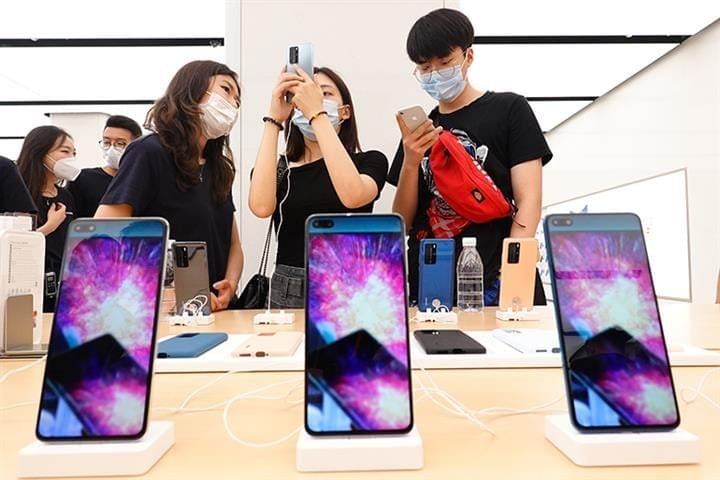 Import Mobile Phones from China