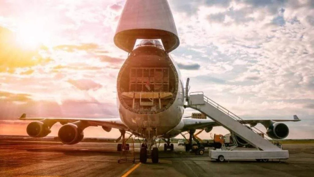 H3 What is the All-included cost of air freight to the United States?